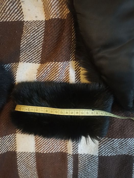 Продам хутро, опушку з пальто.