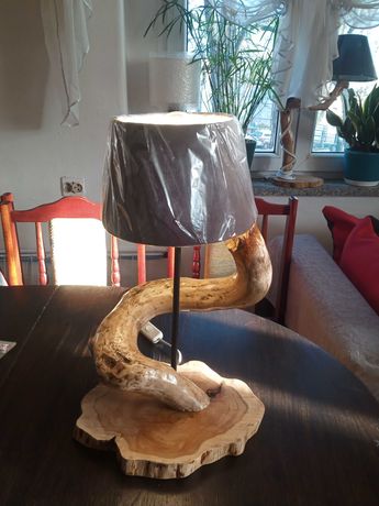 Lampa ręcznie robiona