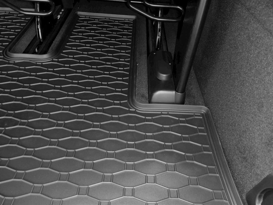 Mercedes V, EQV, Vito W447 L 2014– | Коврик в багажник Мерседес, Чехія