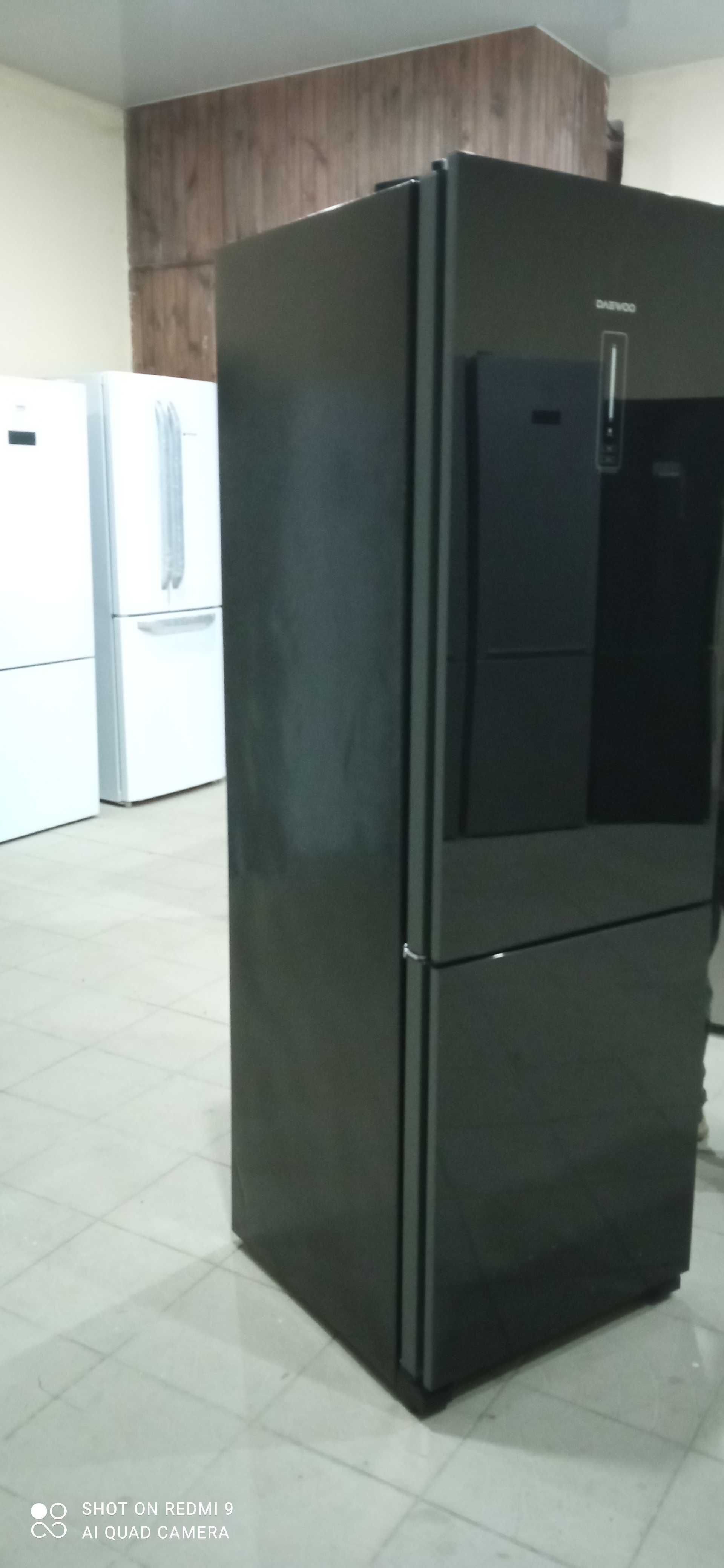 Б/У холодильник з скляними дверима DAEWOO RN-t405pnb