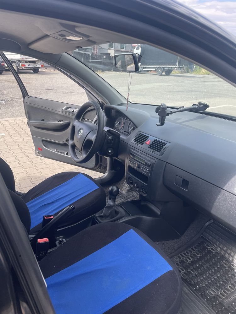 Skoda fabia 1.4mpi 2007r