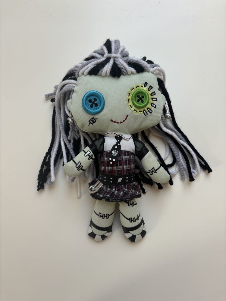 Lalka monster high Frankie Stein pluszowa szmaciana