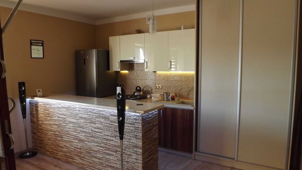 Mieszkanie 2 pokojowe 1p we wspólnocie z garażem kpl