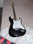 Guitarra Fender Squier