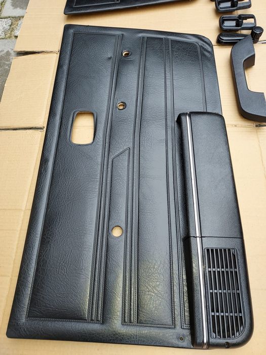 Boczki drzwi VW Golf,Caddy MK1- Idealne