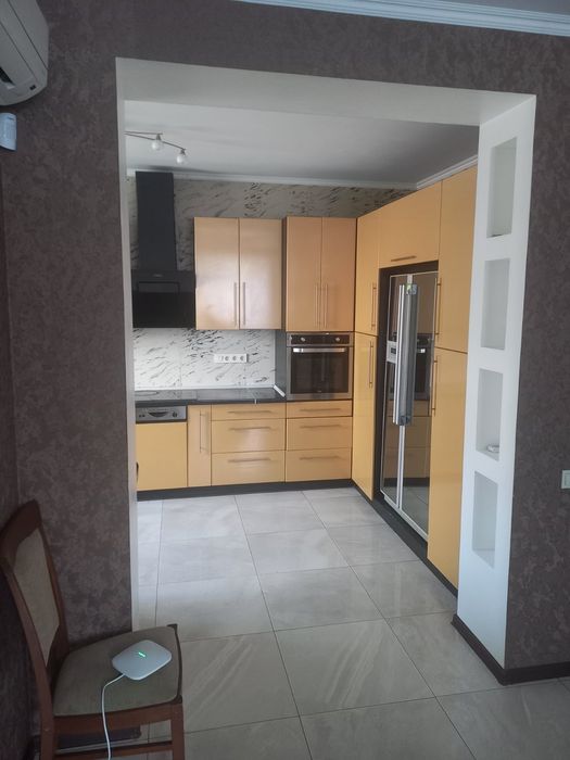 Загородный современный особняк Нерубайское на 25 сотках. Свободен!