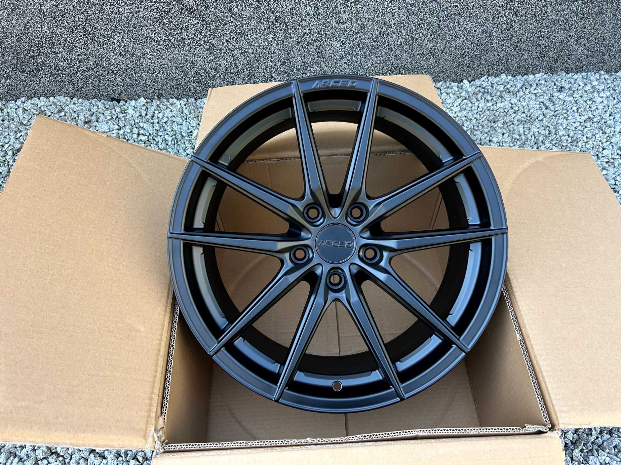 18 Felgi 5x120 ARCEO MONACO 18 x 8.5 ET33 72.6 BMW F10 F11 F30 F32 F34