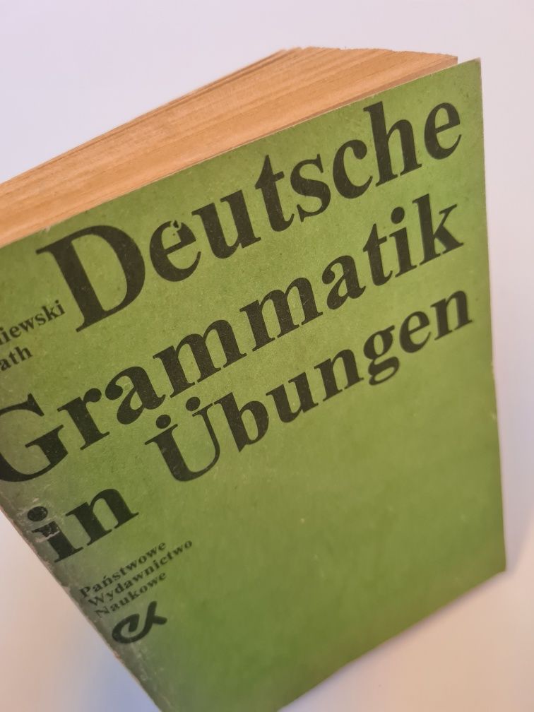 Deutsche Grammatik in Übungen - Książka