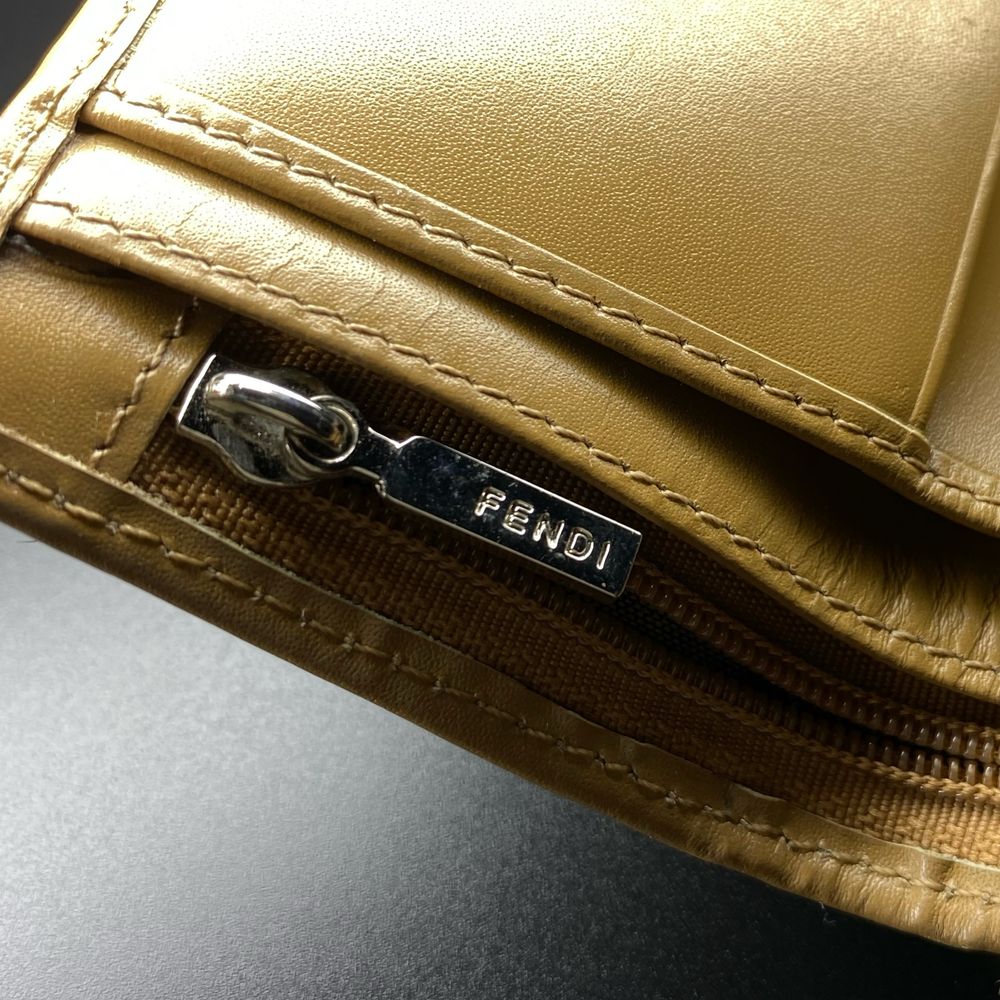 Женский кошелек Fendi оригинал