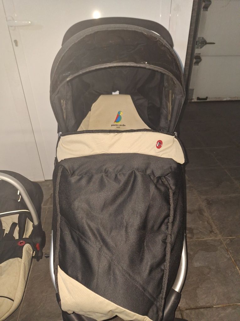 Carrinho de bebé