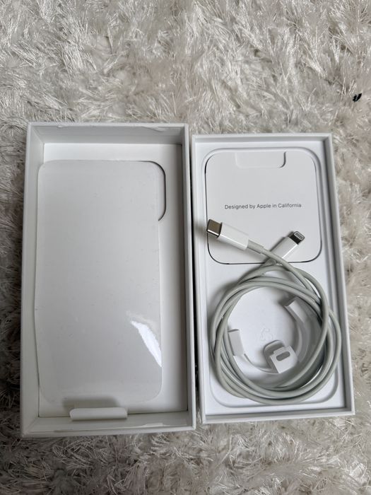 iPhone 14 Pro 256 Deep Purple з оригінальним чохлом