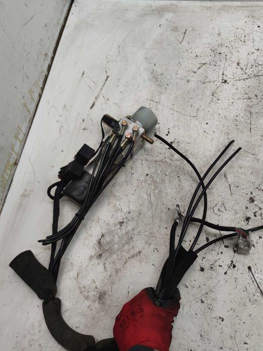 Peugeot 206 Cabrio CC Pompa Dachu Siłownik Dachu