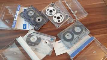 4 kasety magnetofonowe w bardzo dobrym stanie
