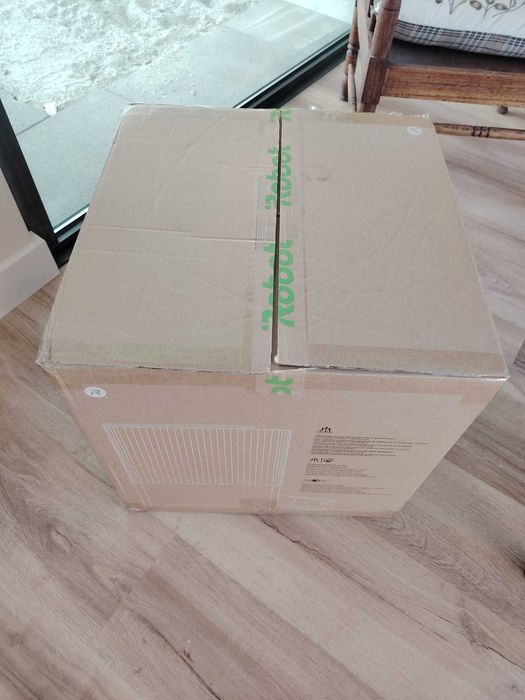 iRobot Roomba J9+ Novo por estrear