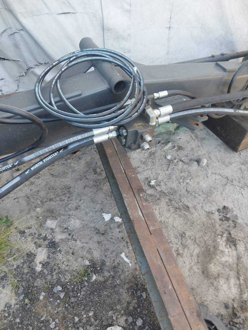 Oś tylna z napędem CLAAS Dominator MEGA 4x4 medion tukano  + 2 felgi
