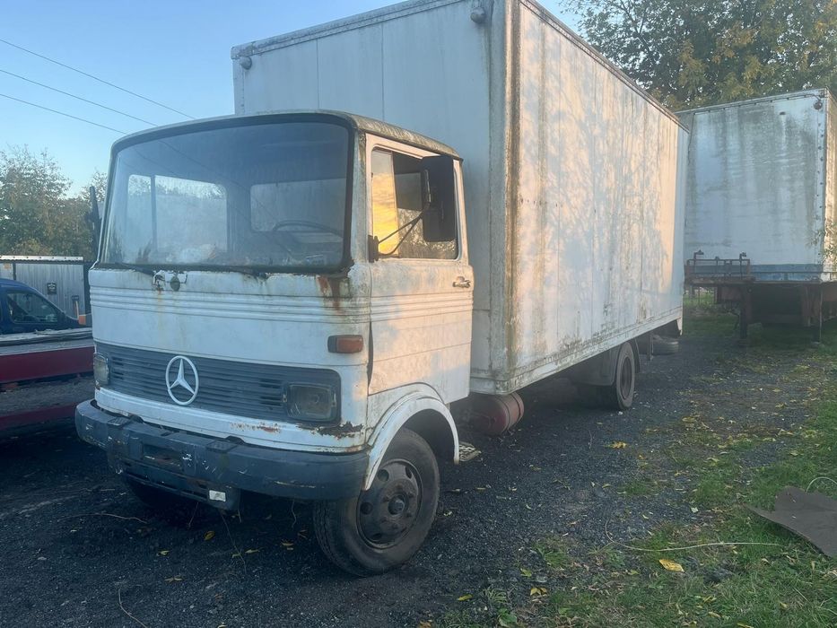 Mercedes Benz LP 608