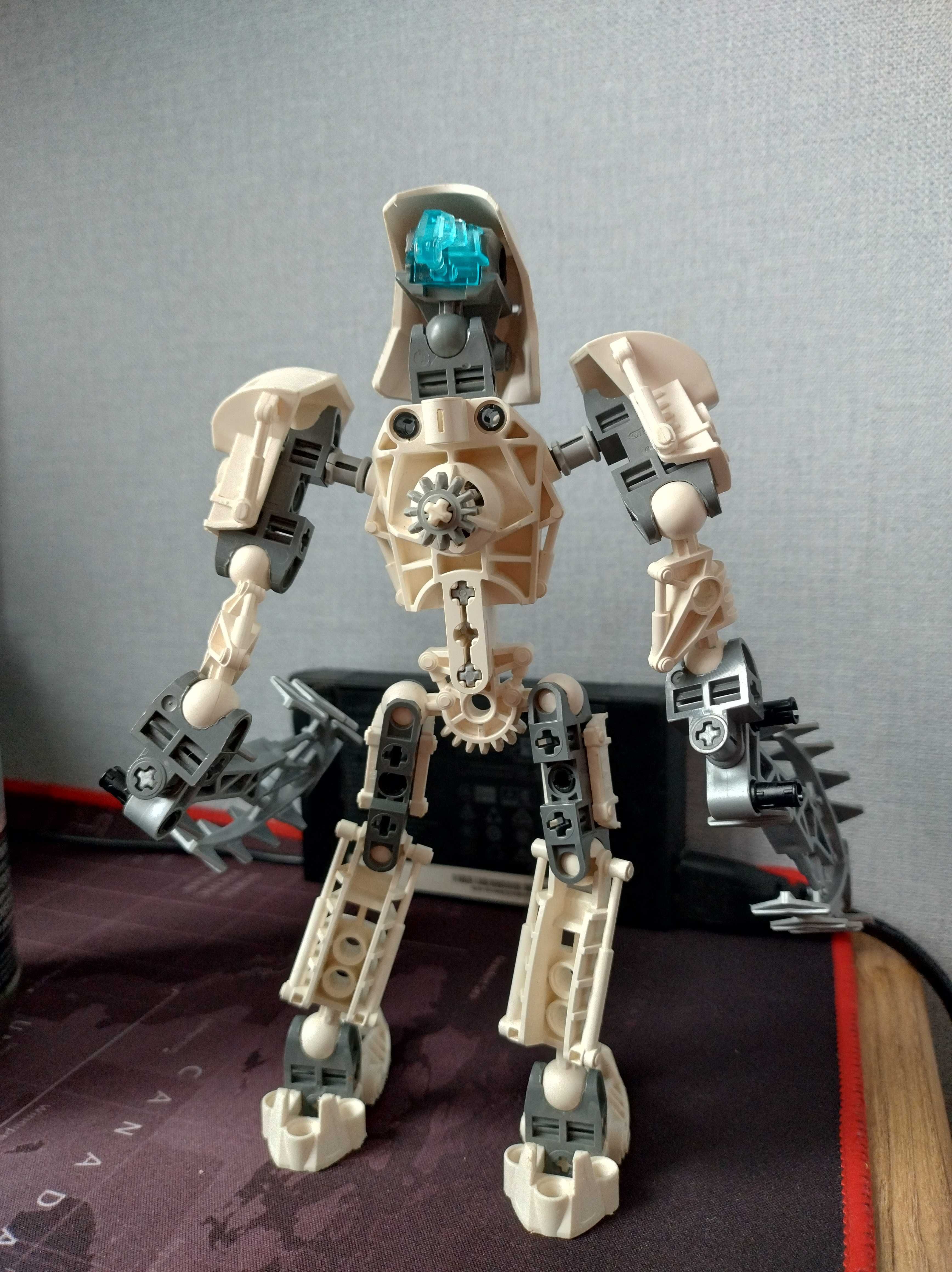 LEGO Bionicle - 8606 - Toa Nuju - Toa Metru lodu 2004