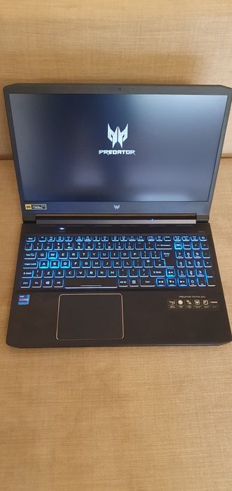 Acer predator Triton 300 Intel core i7 11800h Rtx 3080 165hz