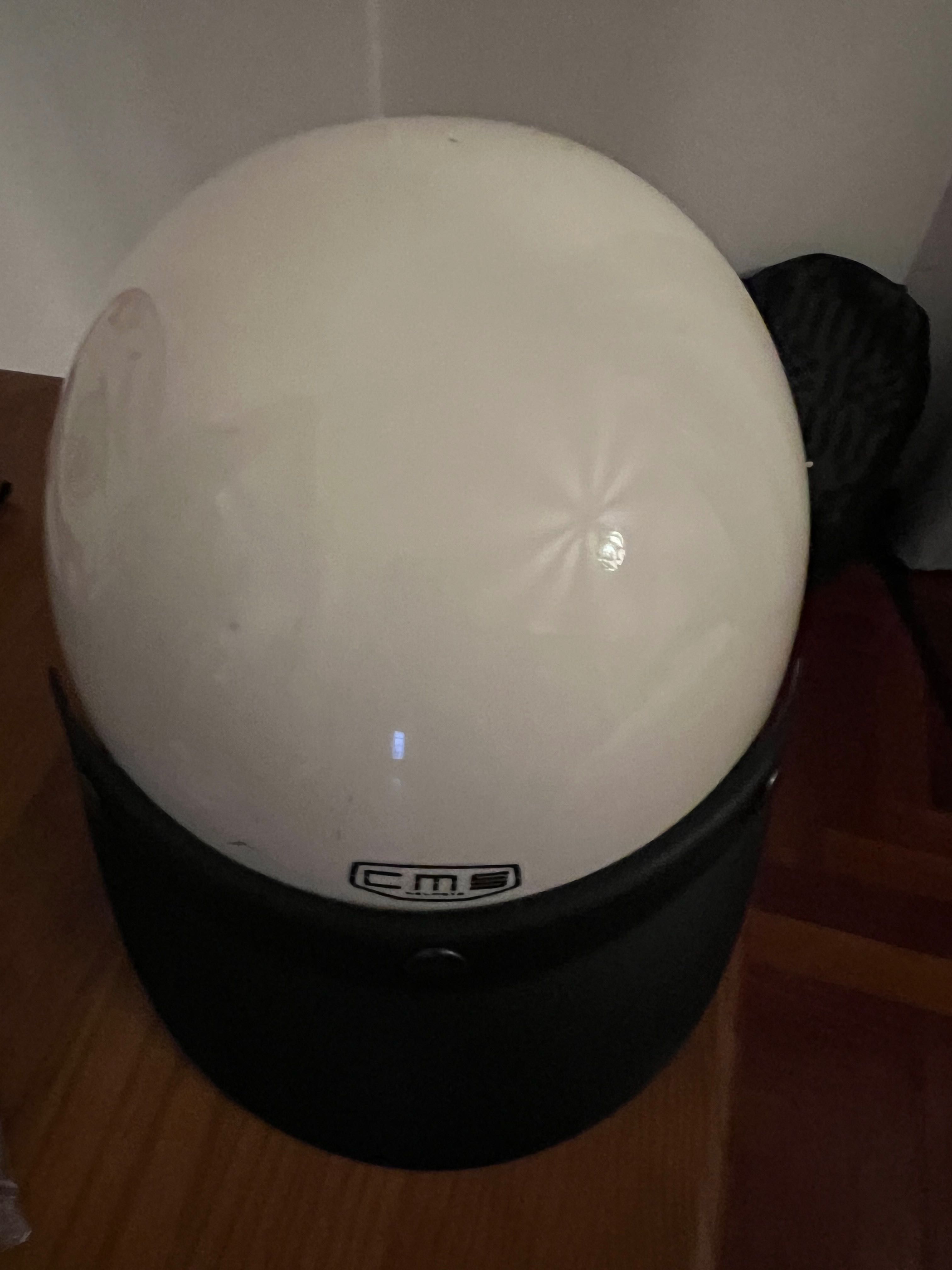 Capacete para scooter elétrica