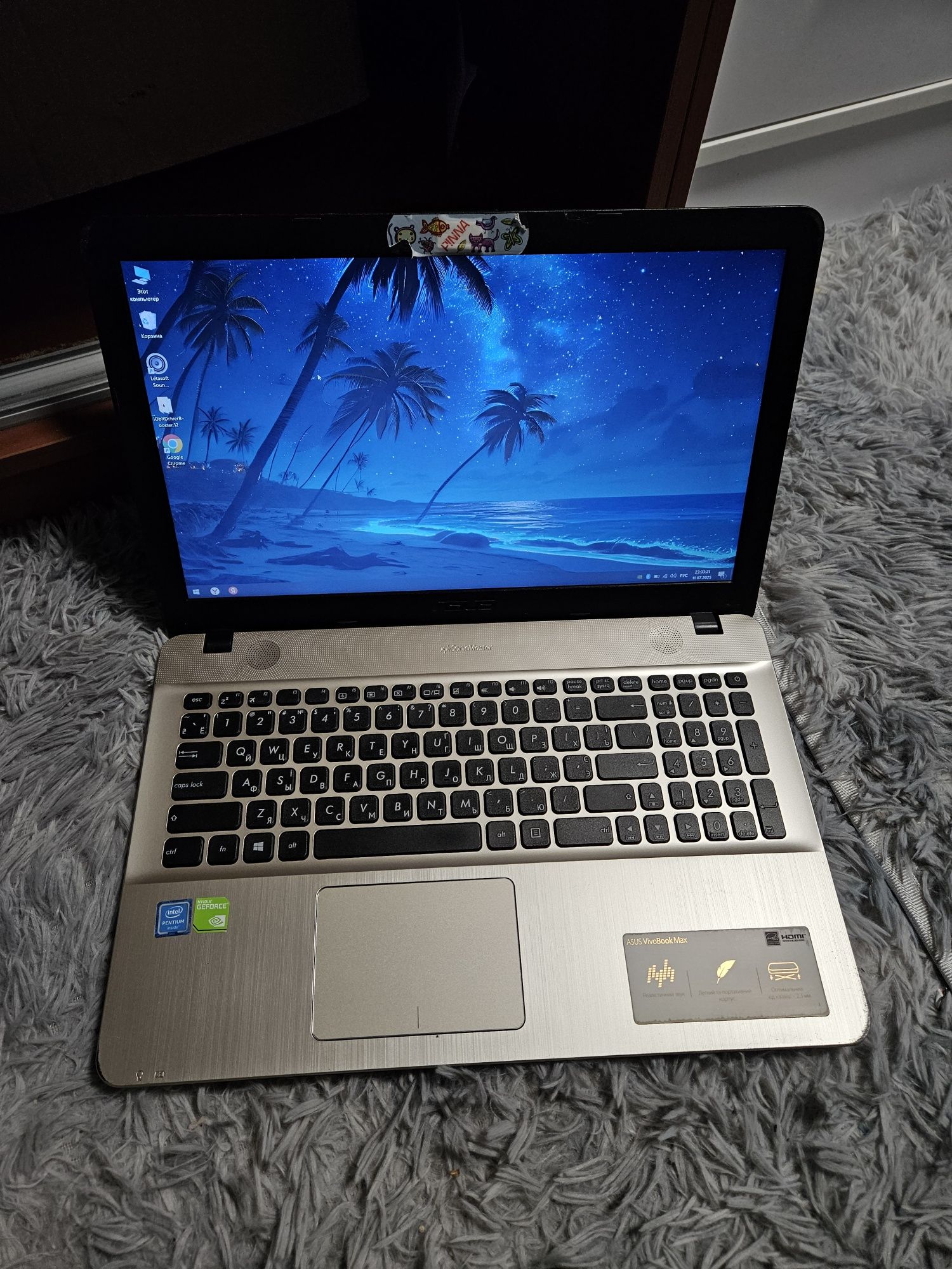 Ігровий ноутбук ASUS R541N | 4 ядра | SSD 128GB | Roblox WoT Minecraft