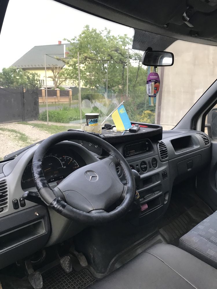 Sprinter cdi 2.2 208 В хорошому стані. 5 років в одних руках