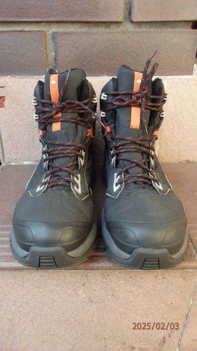 Buty zimowe męskie marki Quechua rozmiar 42.