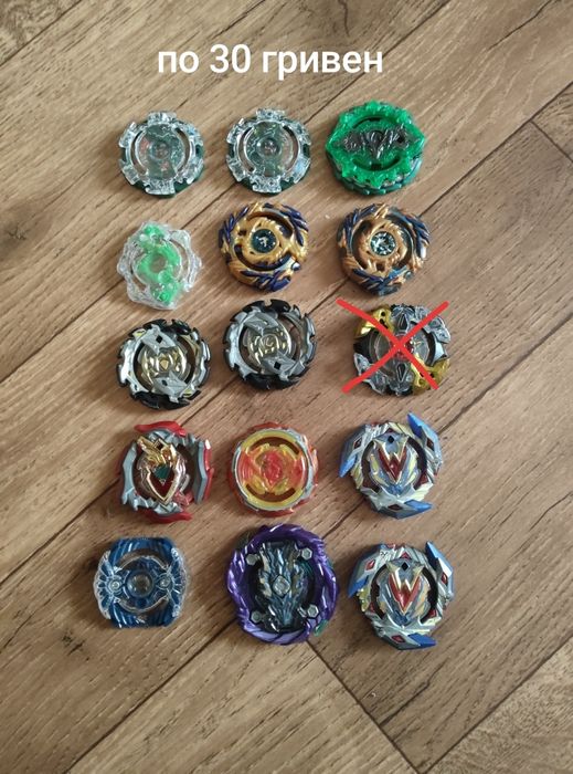 Продаю бейблейд в отличном состоянии