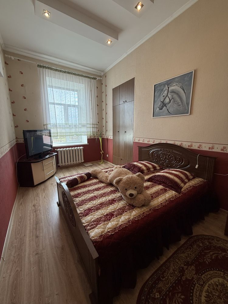 Простора квартира 122м2 з меблями, 5 школа