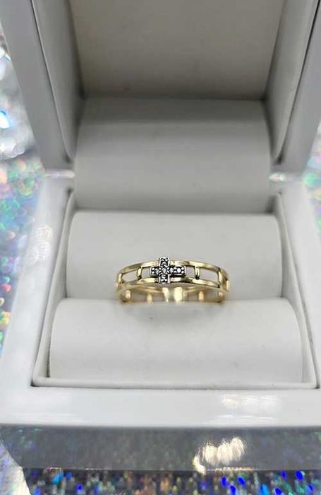 585 Cudna złota obrączka w formie różańca