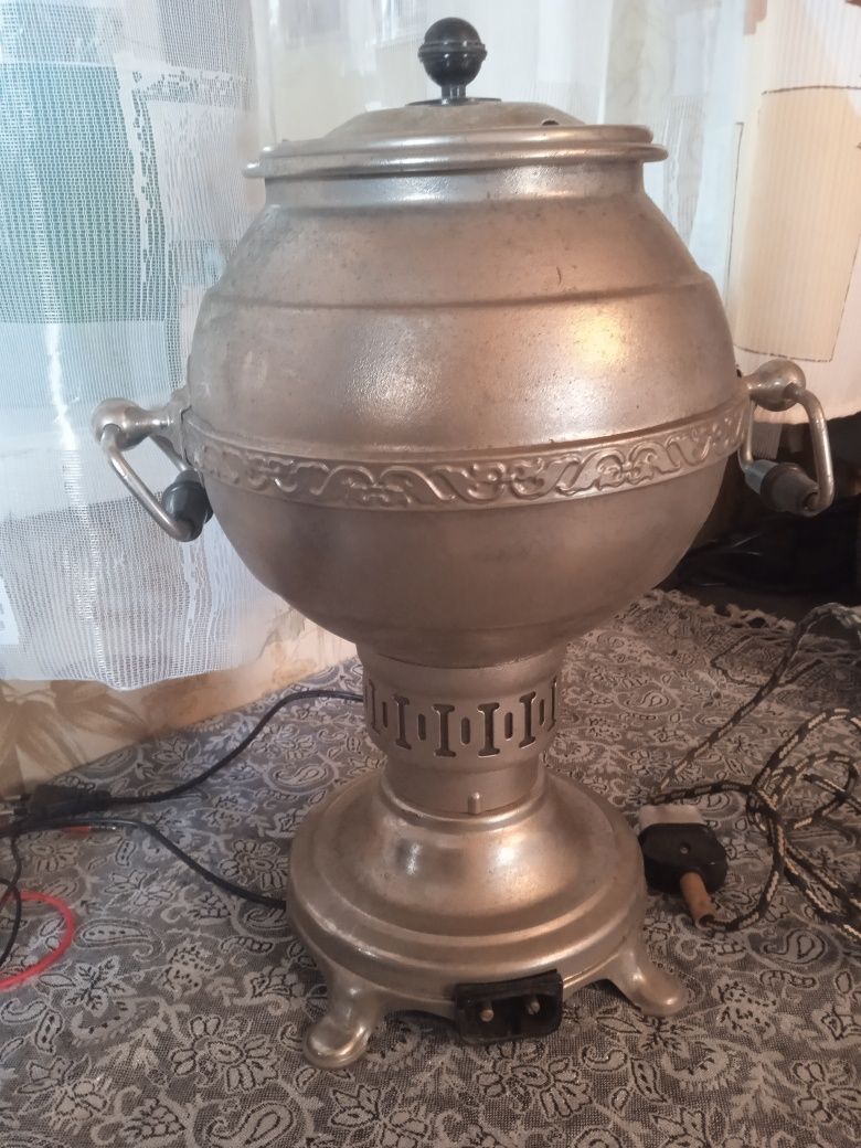 Продам электросамовар  1981  года  выпуска