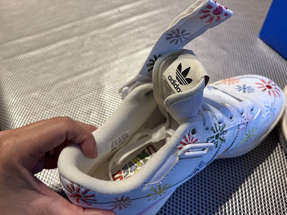 Sapatilhas ADIDAS Novas