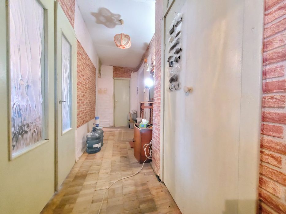 2к."ЧЕШКА", 5/9ц, 54м2, житл.стан! не кутова!, сонячна! 53500уо!