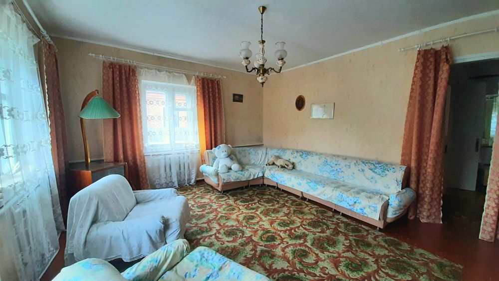 Продаж капітального будинку у центрі м. Мерефа