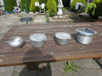zestaw garnków aluminiowych