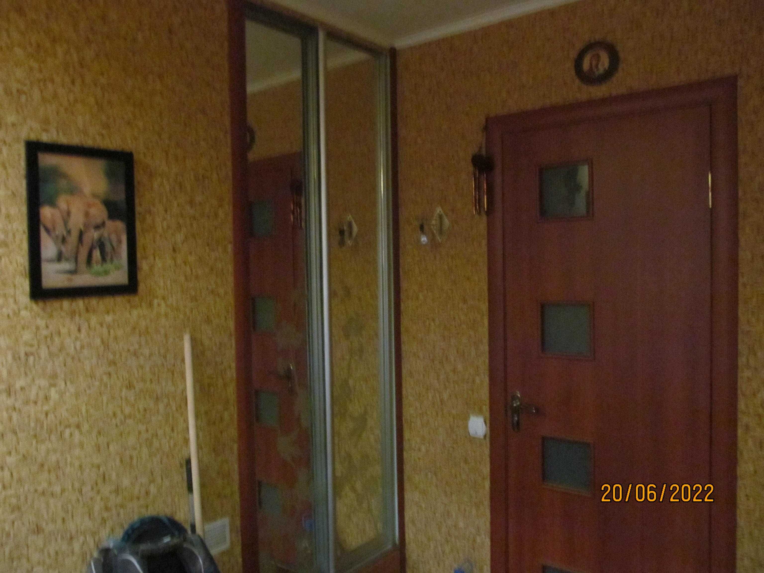 3-х комнатная чешка с ремонтом по Кропоткина