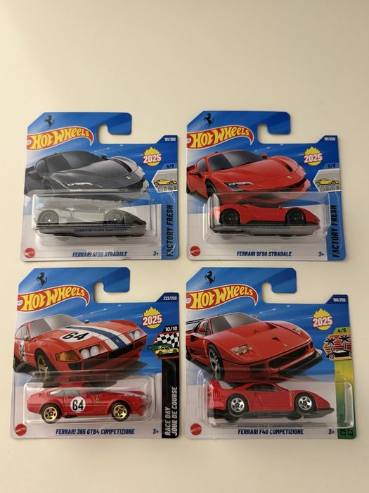 Hot Wheels - zestaw Ferrari 2x SF90, F40, 365