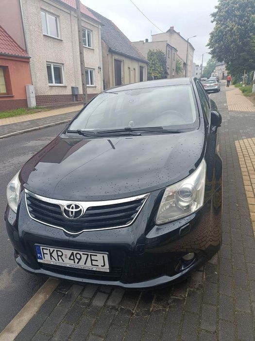 Toyota Avensis T 27