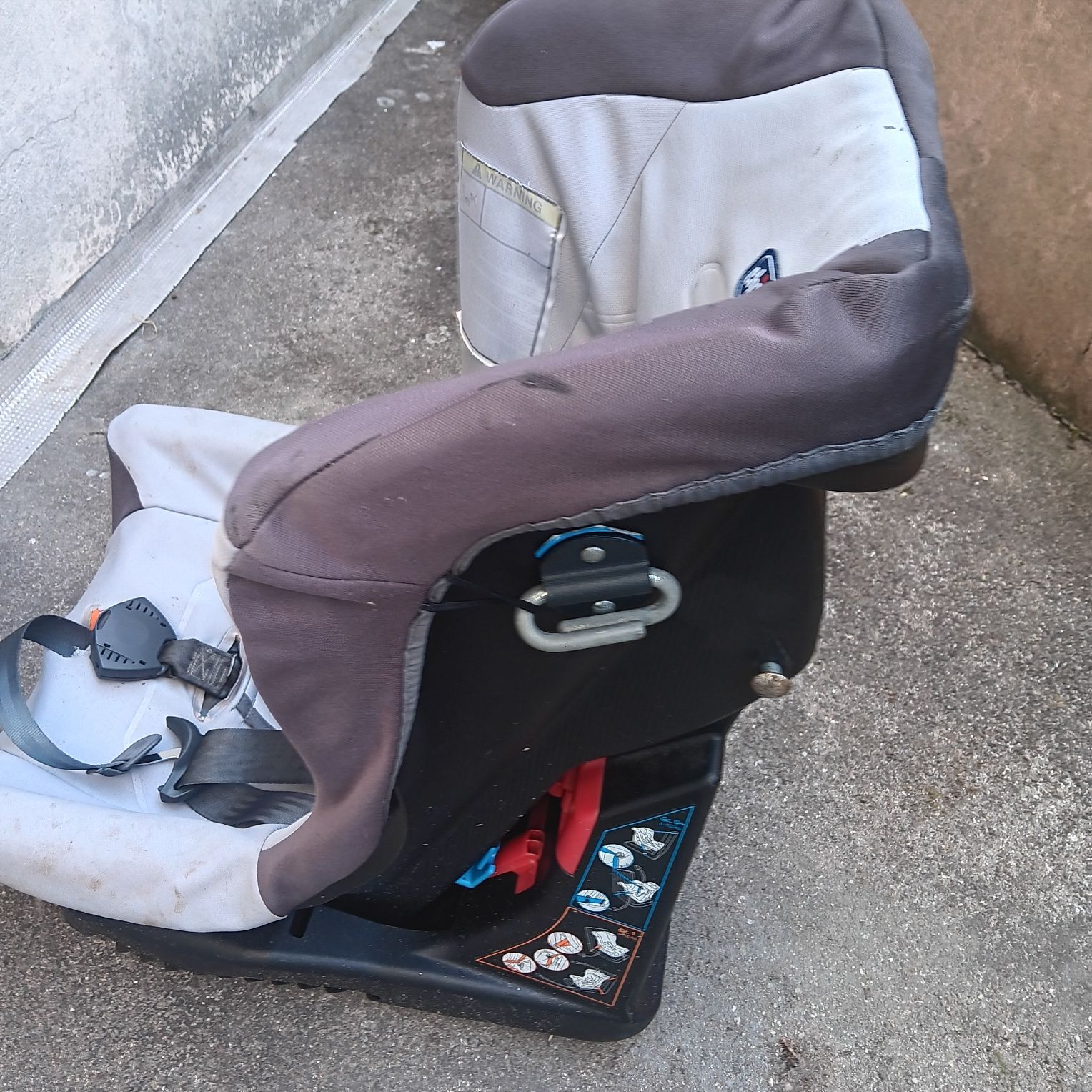 Cadeira auto para bebé