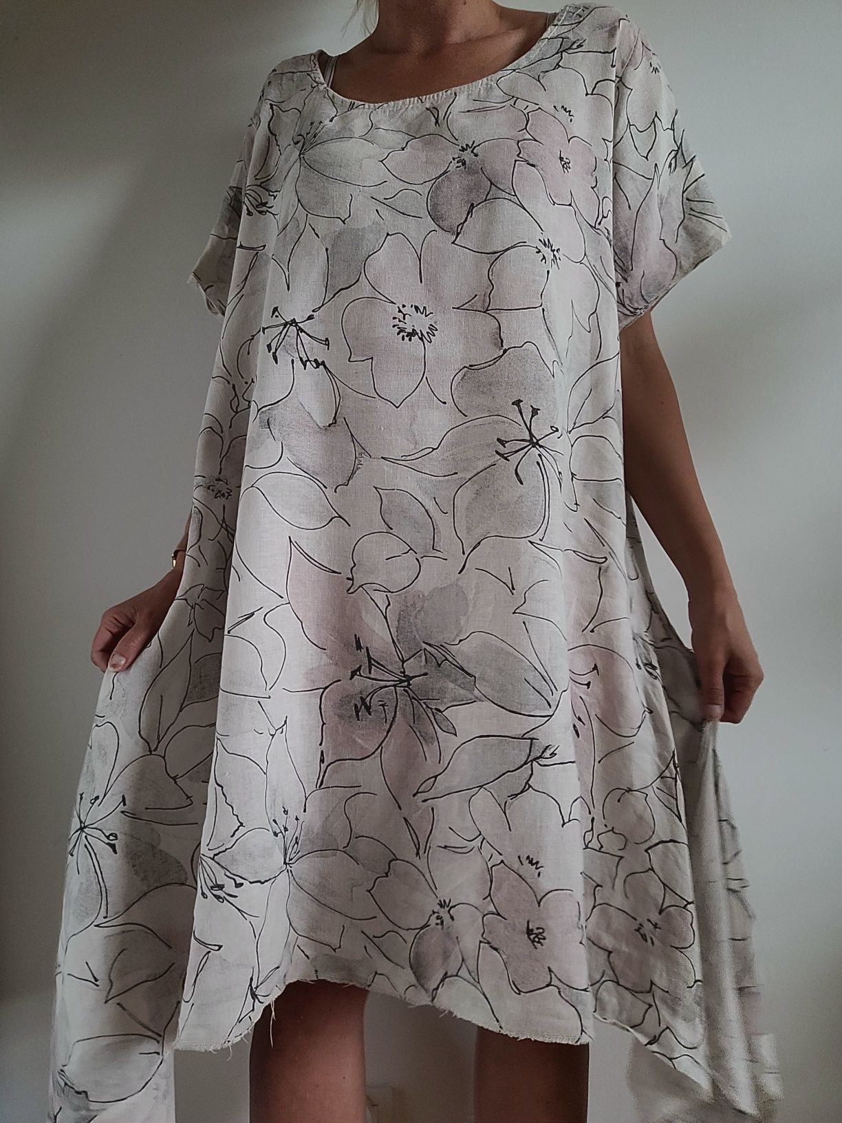 Lniana sukienka w kwiaty oversize handmade