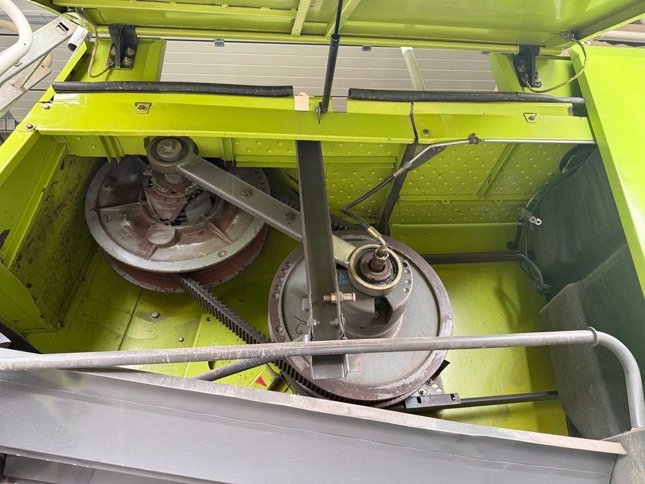 Зернозбиральний комбайн Claas Lexion 580