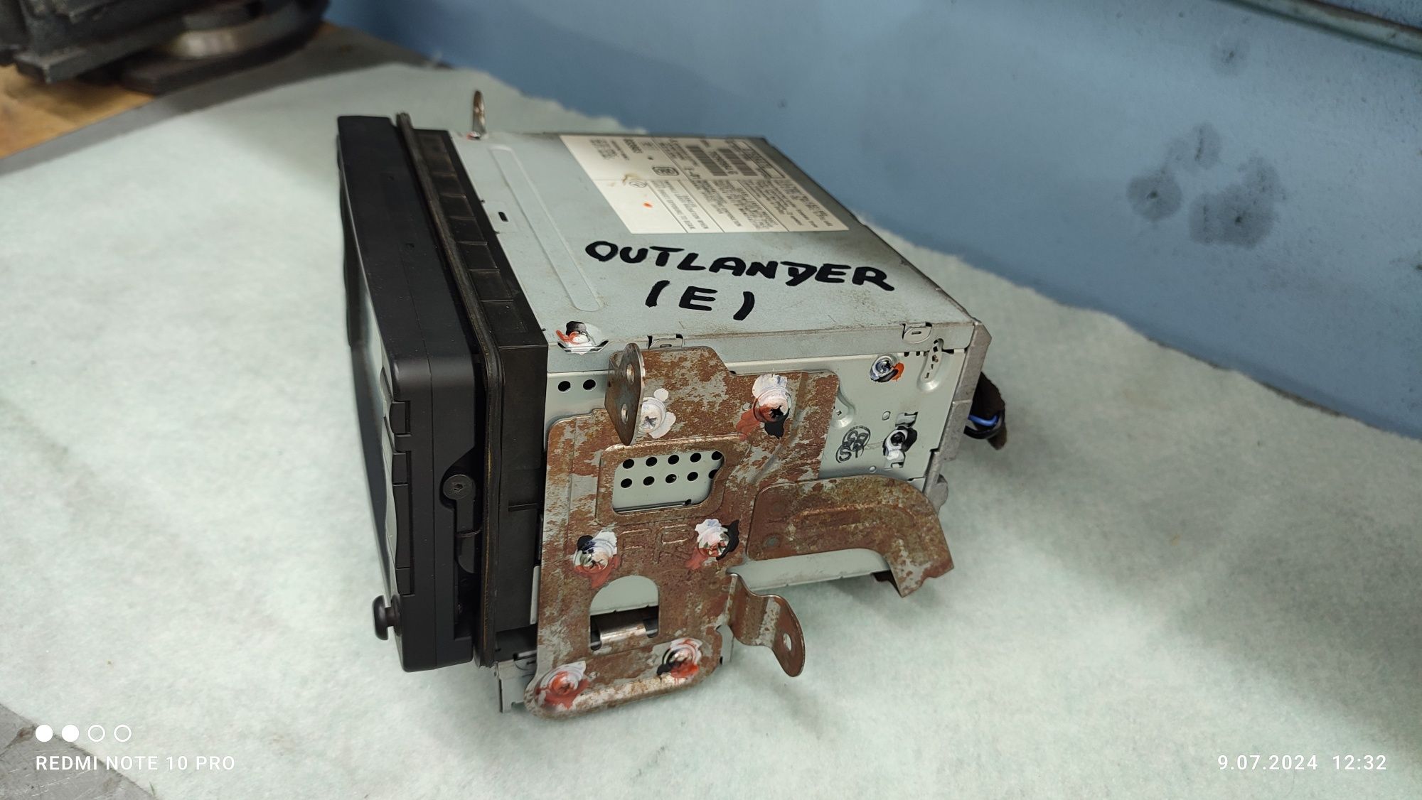 Radionawigacja Mitschubischi Outlander 2