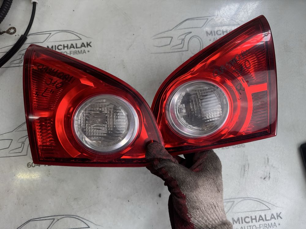 Nissan Qashqai j10 Lampa w klape tył