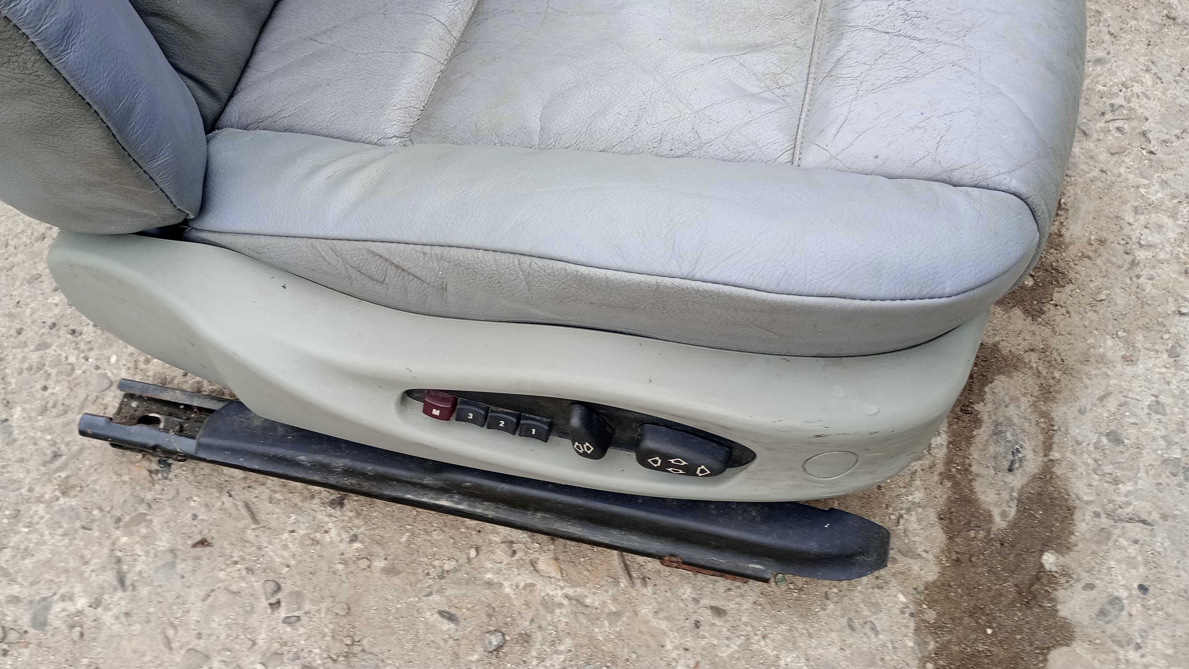 Fotele Kanapa Boczki Skóra BMW E46 Coupe Szara