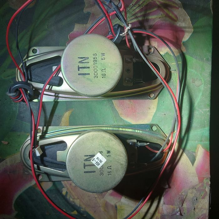 Динамики от телевизора 5 w 16 OM