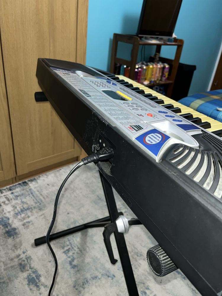 Piano Eletrónico