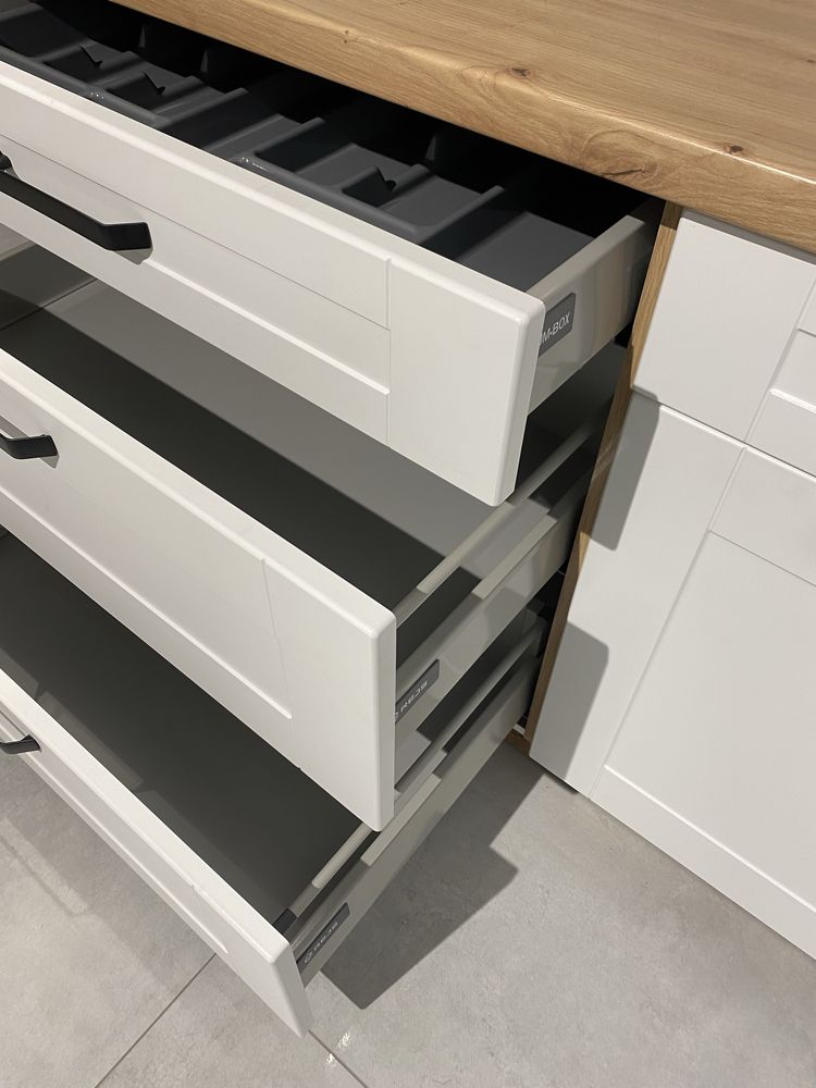 NOWY zestaw mebli kuchennych 340cm frezowane fronty mdf kuchnia wymiar