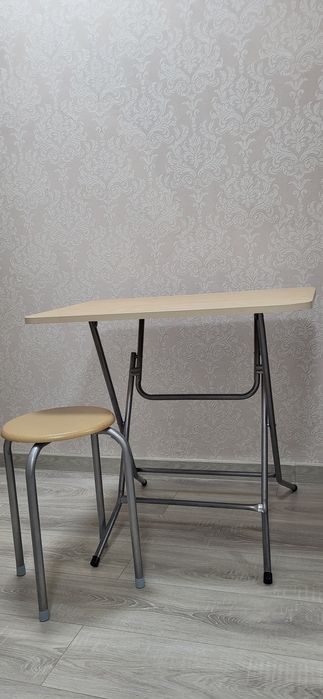 Столик  складний 80/50 з стільчиком.