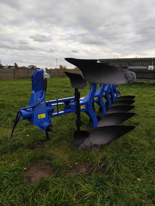 Pług obrotowy Overum 5 Skibowy 4+1 , Gotowy do Orki !! Transport !