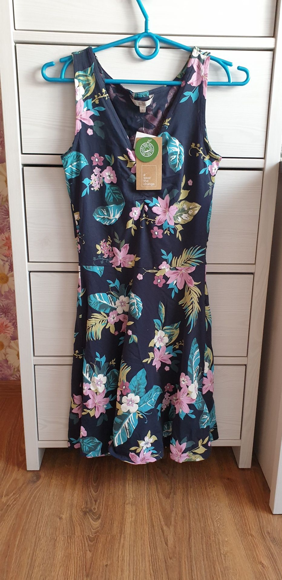 Letnia sukienka C&A S