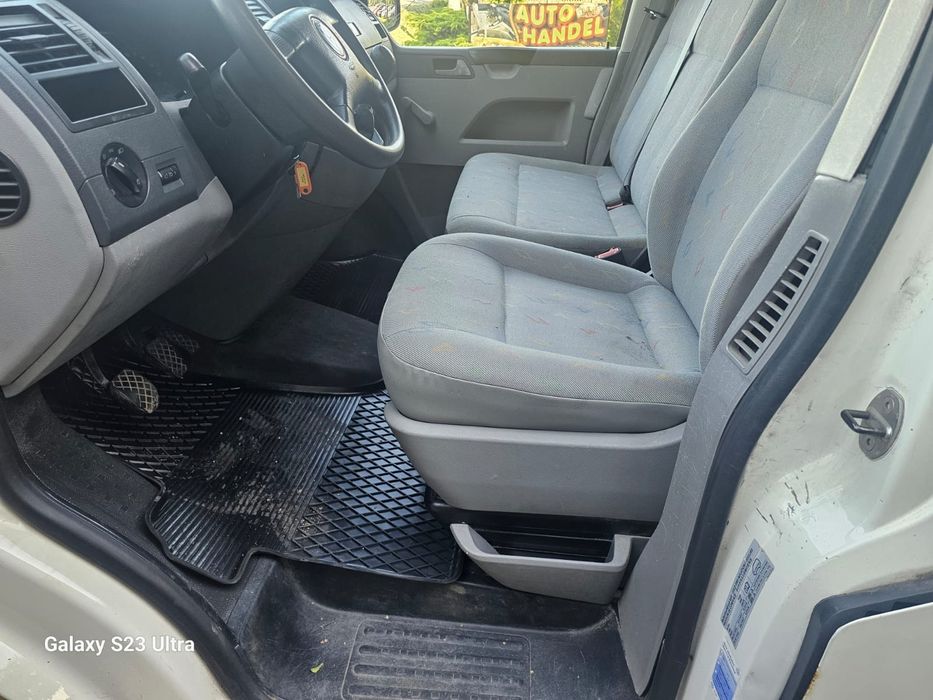 T5 1,9TDi 2003r 9 osobowy z Niemiec
